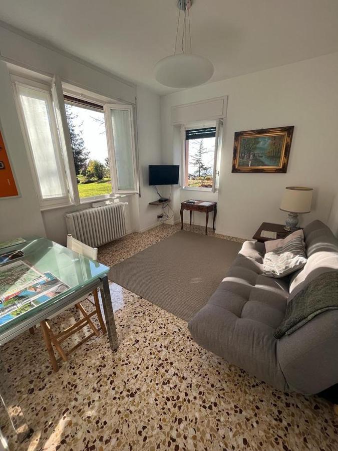 Casa Vacanze Le Violette Villa บรูนาเต ภายนอก รูปภาพ