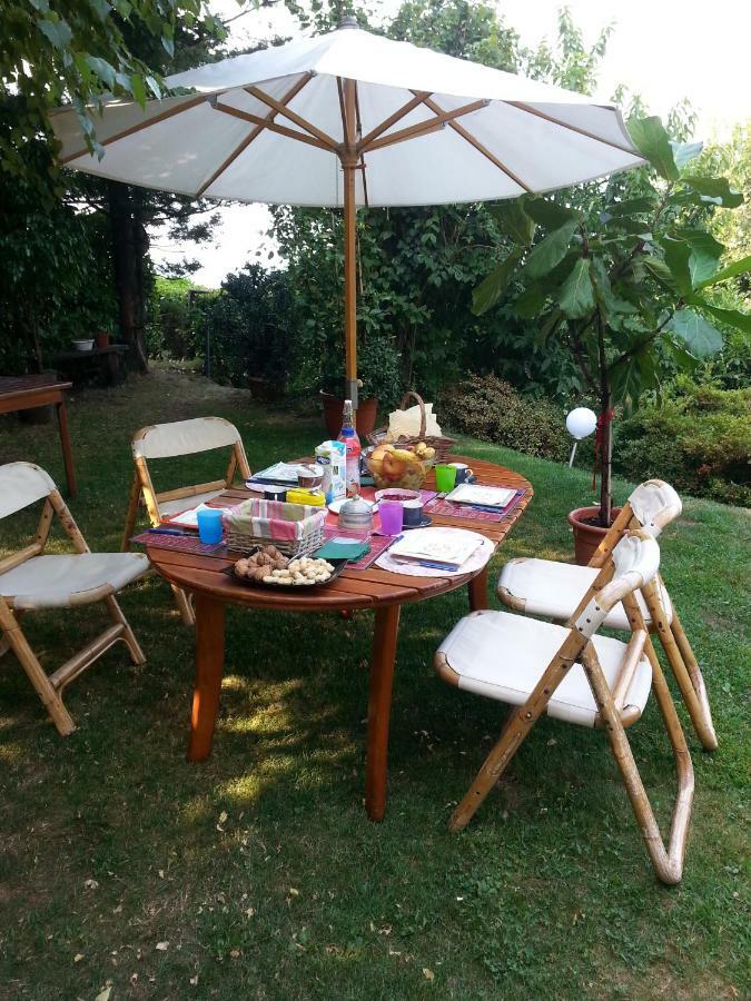 Casa Vacanze Le Violette Villa บรูนาเต ภายนอก รูปภาพ